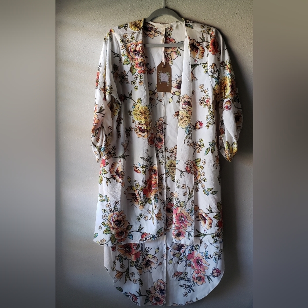 Kimono/Cardigan Ivory with Floral print L